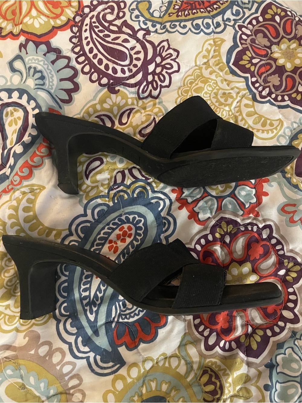 Mootsies Tootsies Black Crisscross Slide Heels